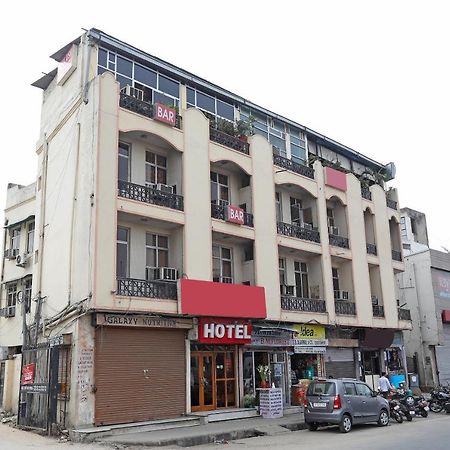 Flagship 10282 Hotel Rishi 자이푸르 외부 사진